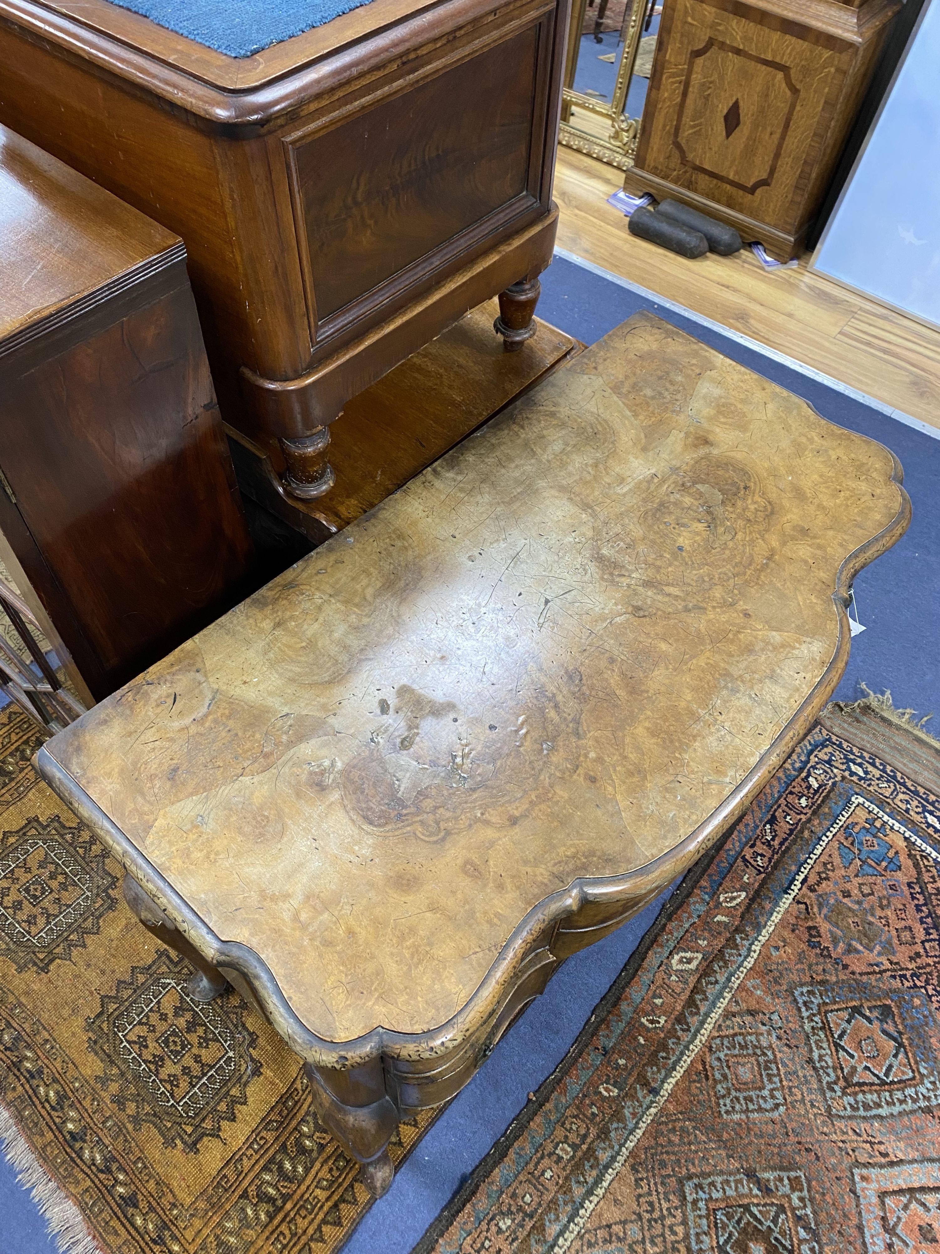 An 18th century style Dutch walnut bow front side table, width 91cm, depth 49cm, height 76cm